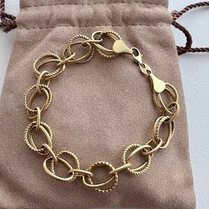 Vintage 14k Yellow Gold Textured Oval Link Bracelet
